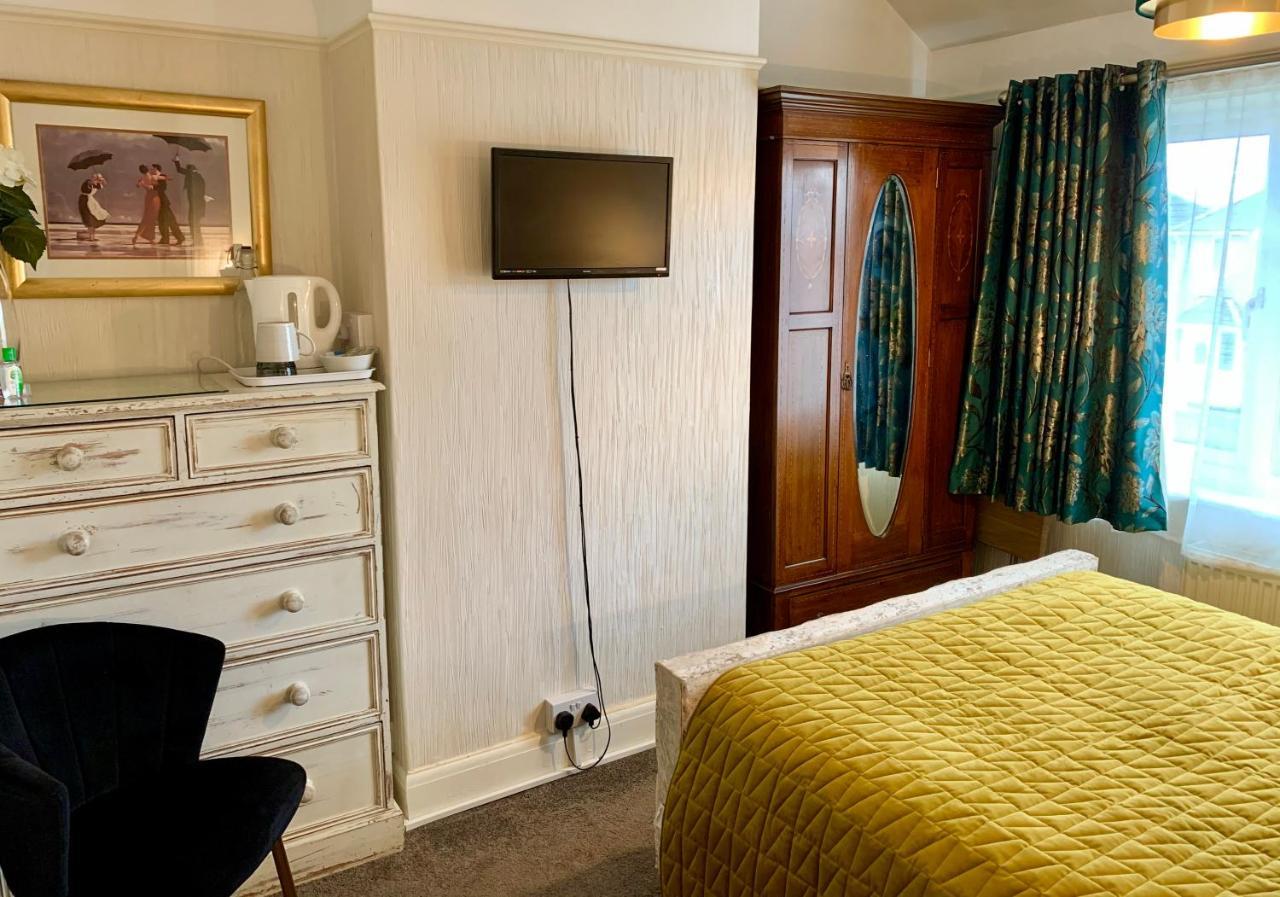 Sw Bed & Breakfast Swindon Kültér fotó