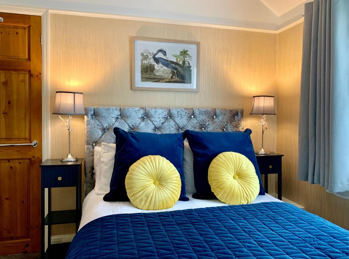 Sw Bed & Breakfast Swindon Kültér fotó